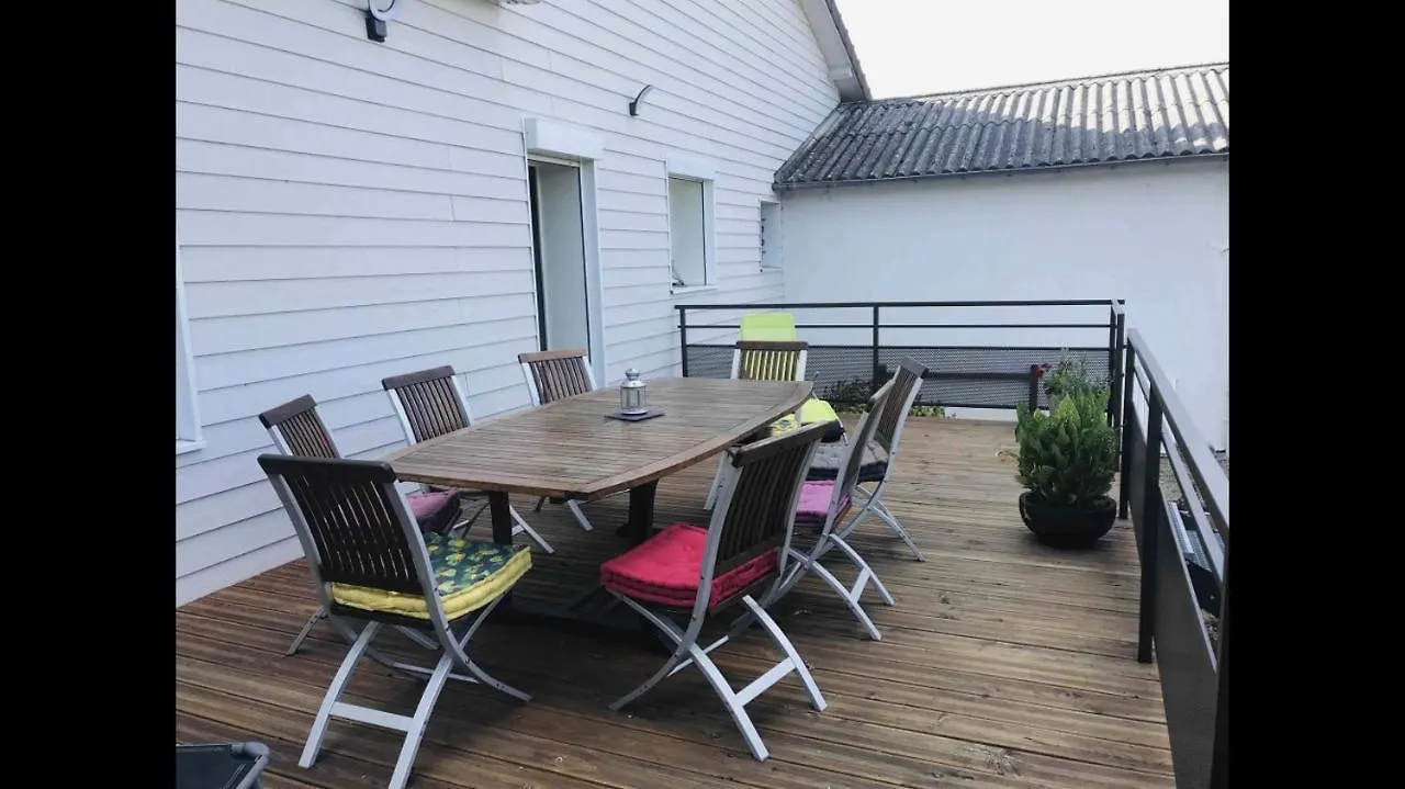 Residence Beausoleil Creuzier-le-Vieux Bed & Breakfast